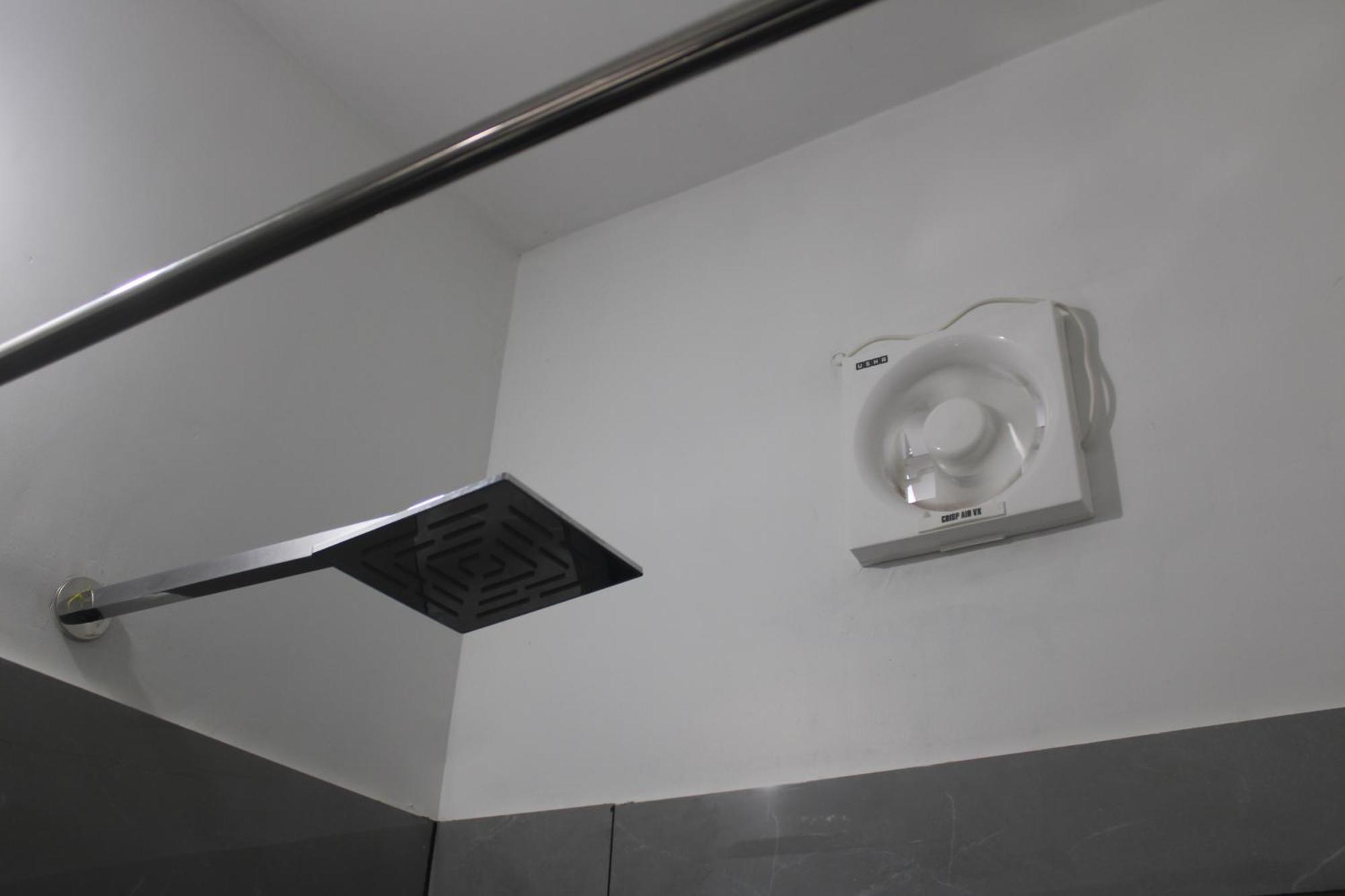 Grand Periyar Apartment Текади Екстериор снимка