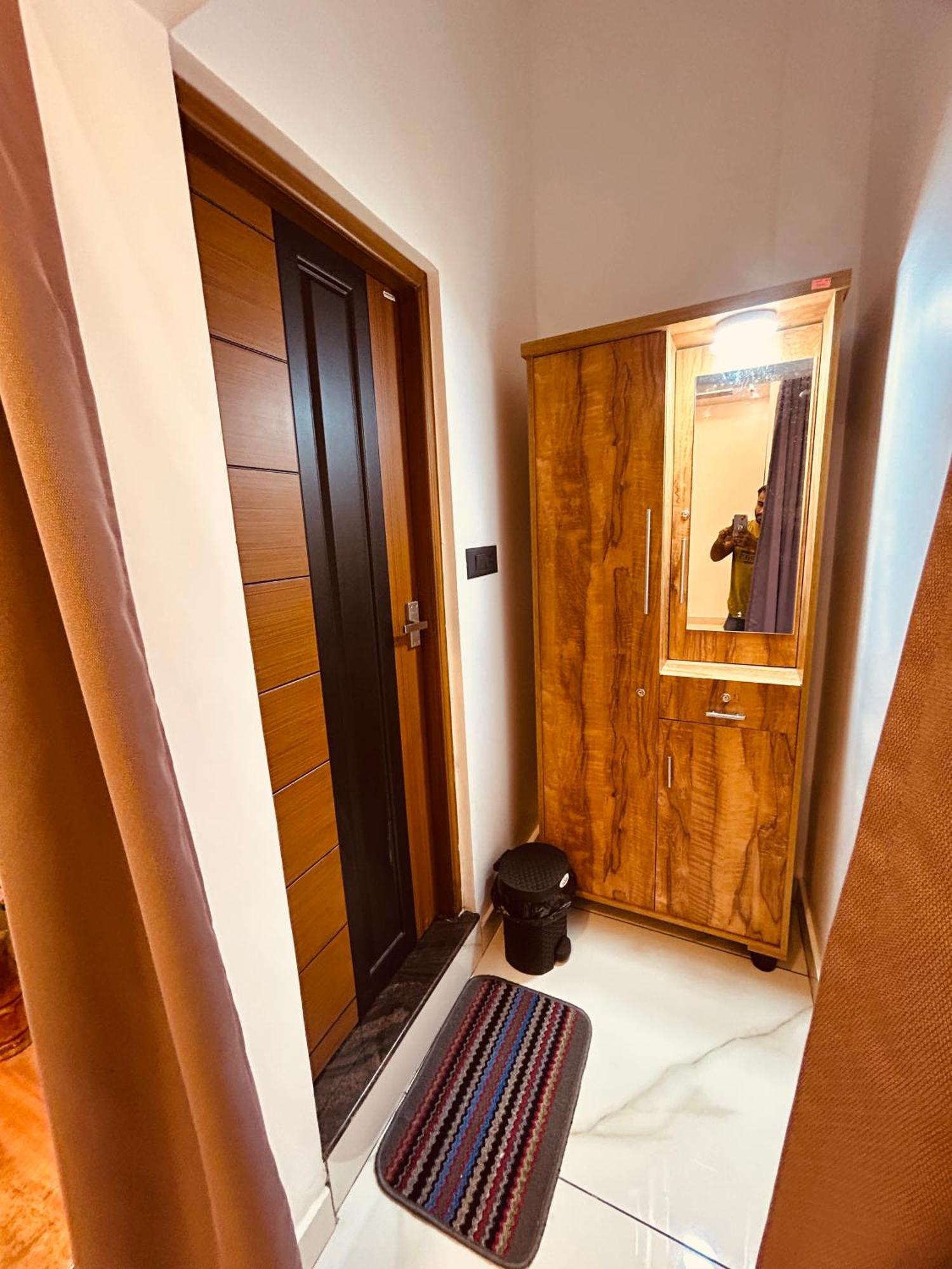 Grand Periyar Apartment Текади Екстериор снимка